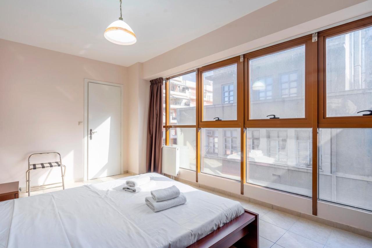 2 Bedroom Renovated Apartment With A View Athens Ngoại thất bức ảnh